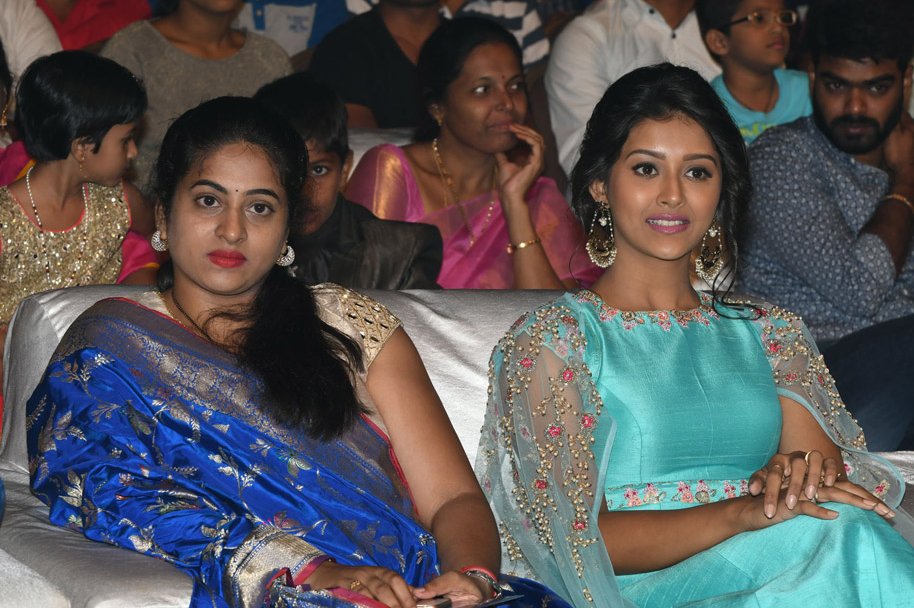 Dwaraka-Movie-Audio-Launch